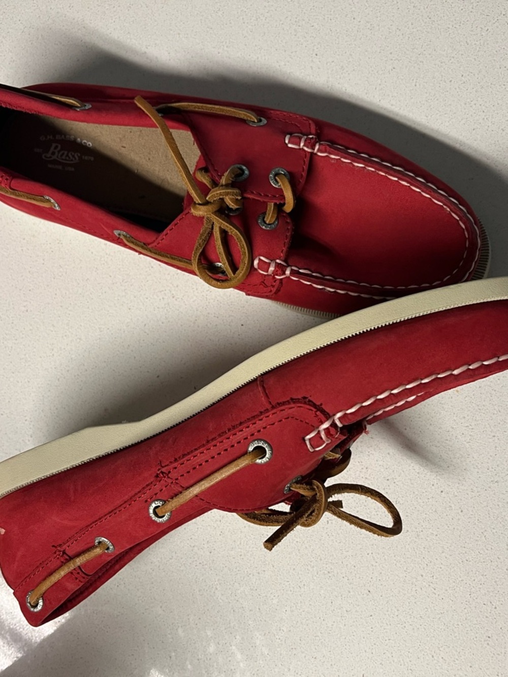 Bass Red Women’s Boat Shoes with Tan Laces - Picture 5 of 5